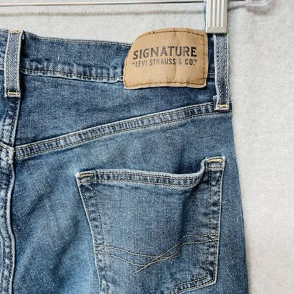 Levi’s Signature S61 relaxed Straight leg Jeans Men’s 30x32  Wash Denim Very Goo - Picture 3 of 7